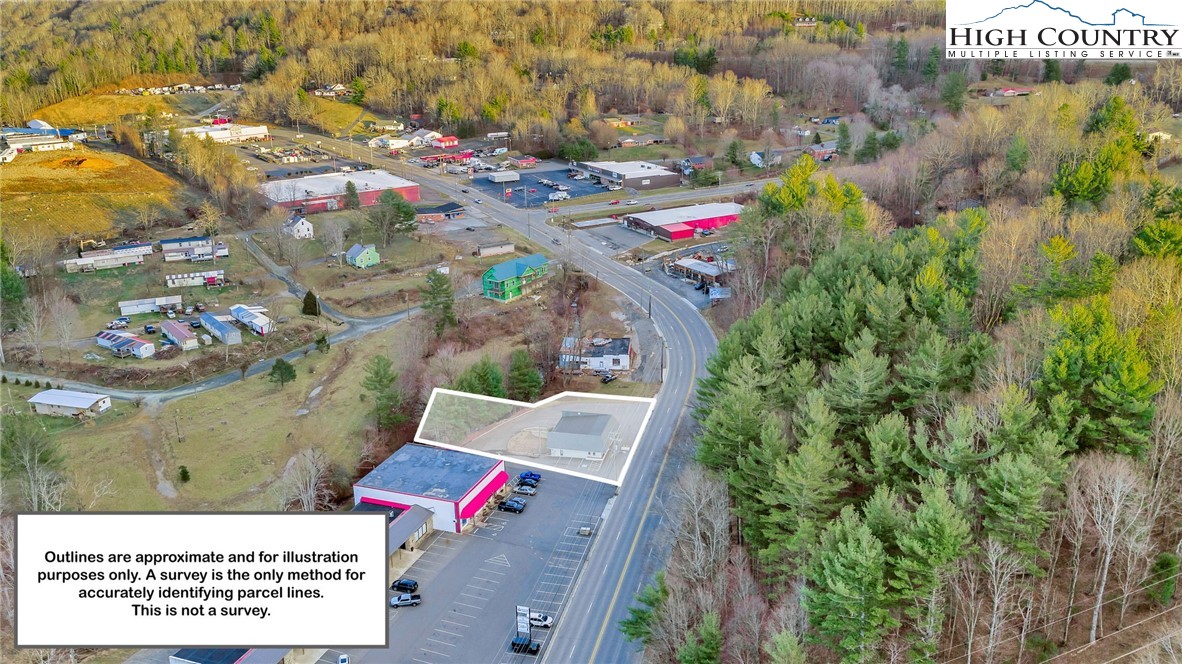 900 U.S. Hwy 221 Business Highway