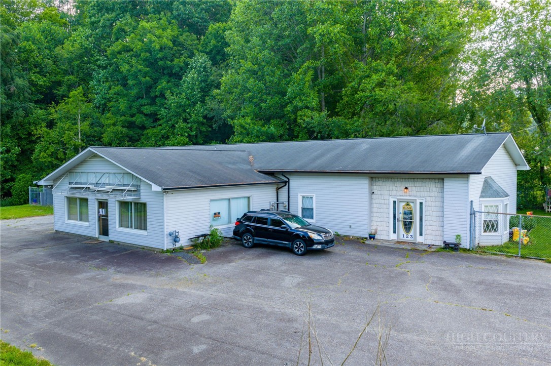 123 Buck Mountain Circle