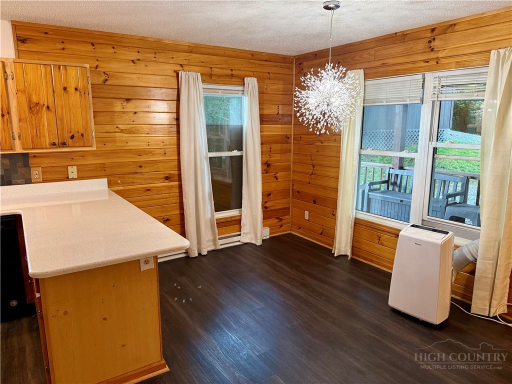 61 Lucky Hill Road