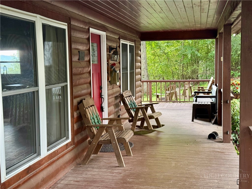 61 Lucky Hill Road