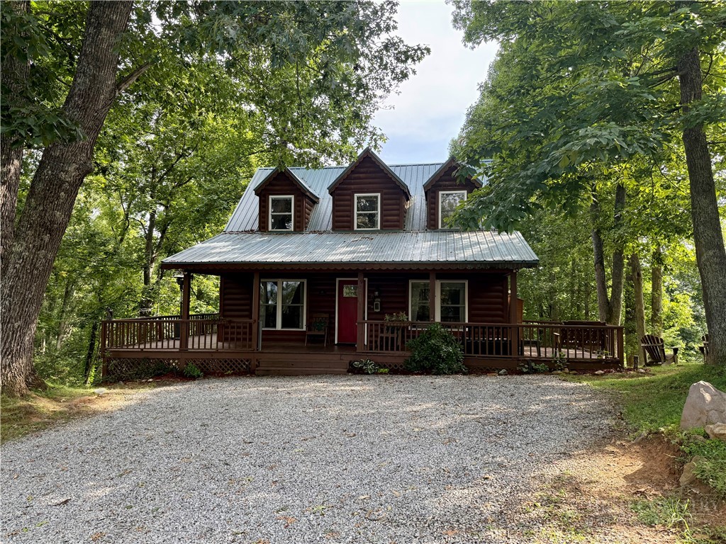 61 Lucky Hill Road