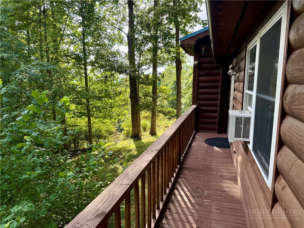 61 Lucky Hill Road