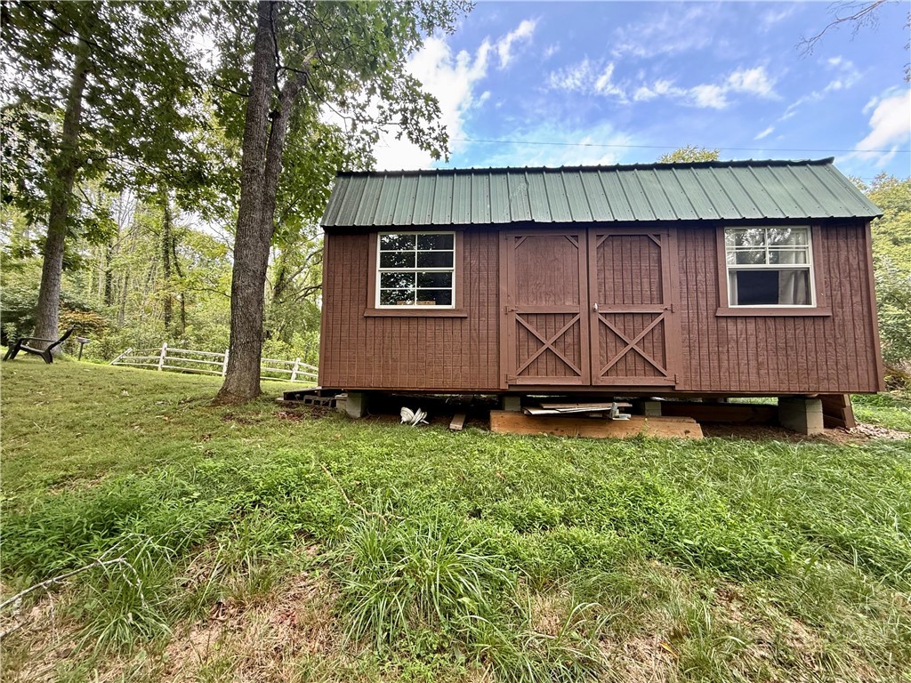 61 Lucky Hill Road