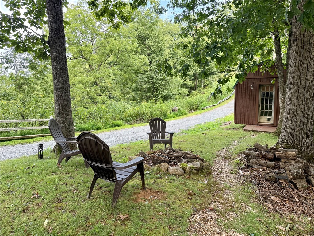61 Lucky Hill Road