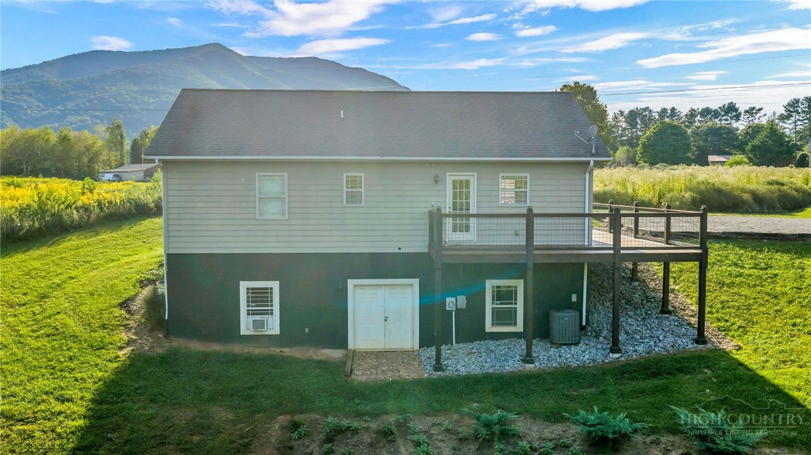 254 Landinview Drive