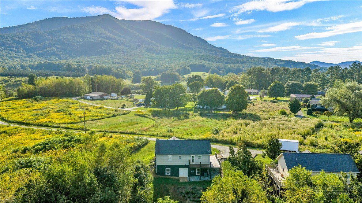 254 Landinview Drive