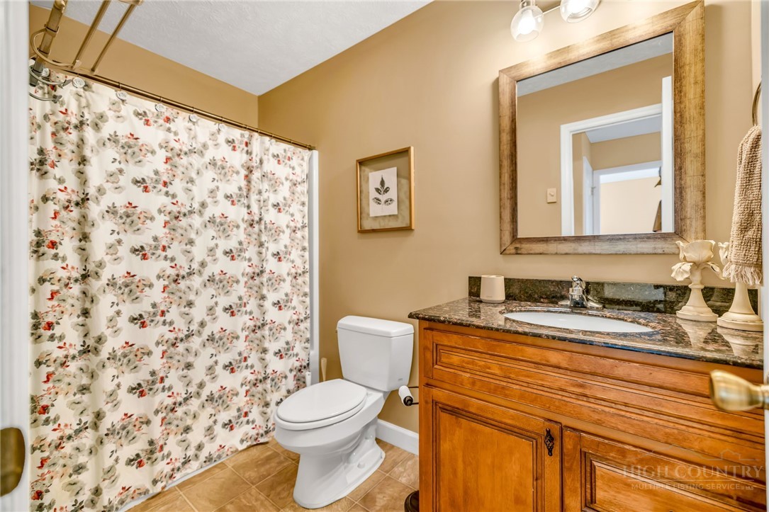 254 Landinview Drive
