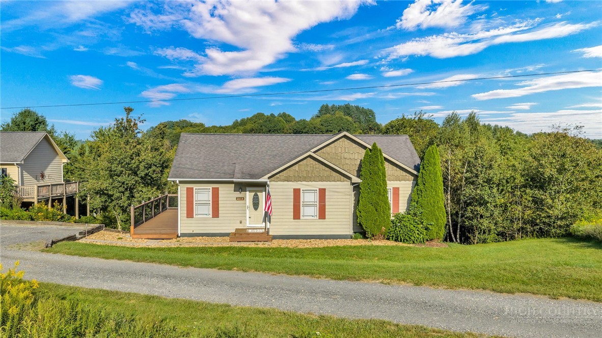 254 Landinview Drive