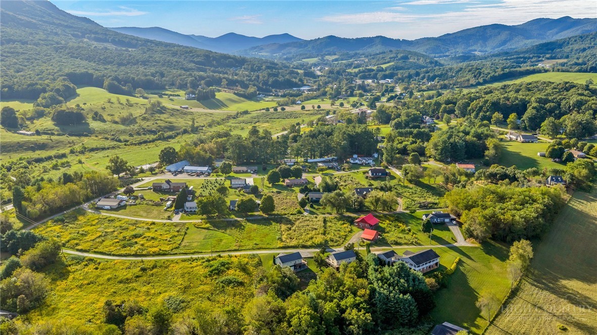 254 Landinview Drive