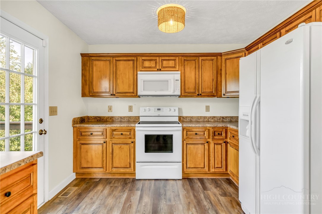254 Landinview Drive