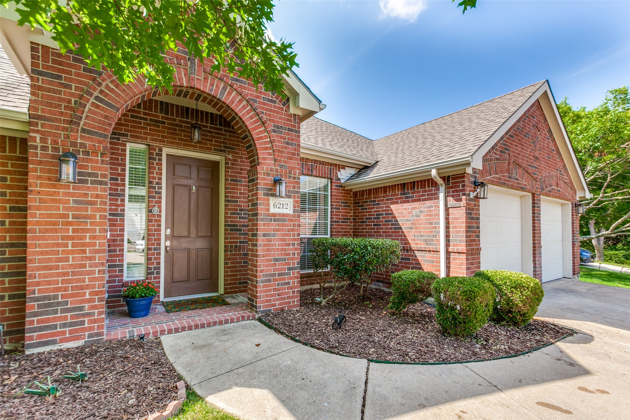 6212 Creekhaven Court