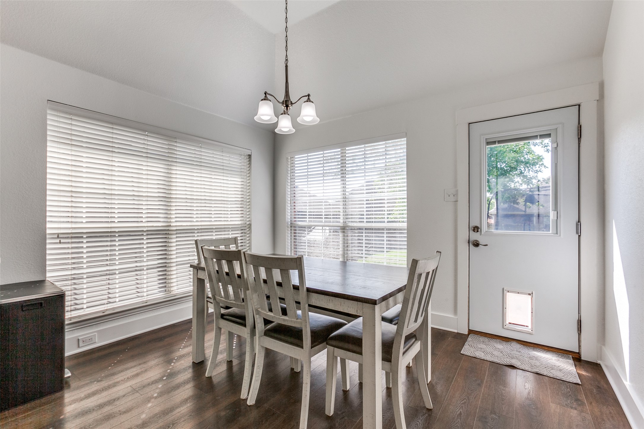 6212 Creekhaven Court