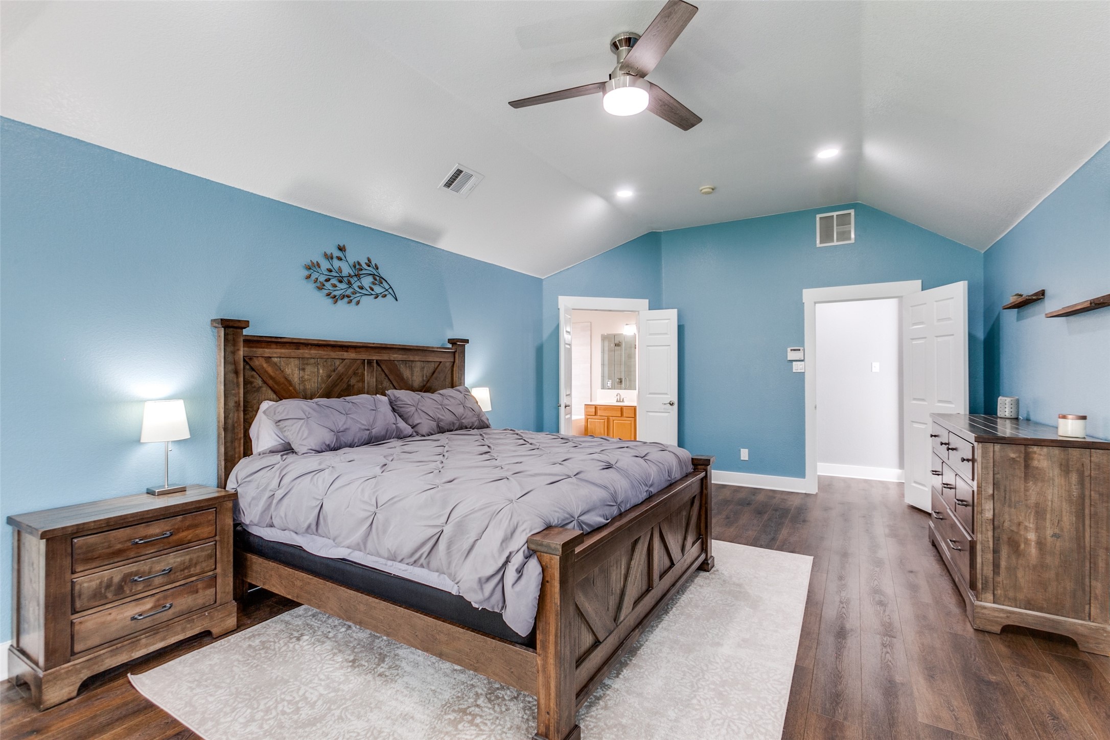 6212 Creekhaven Court