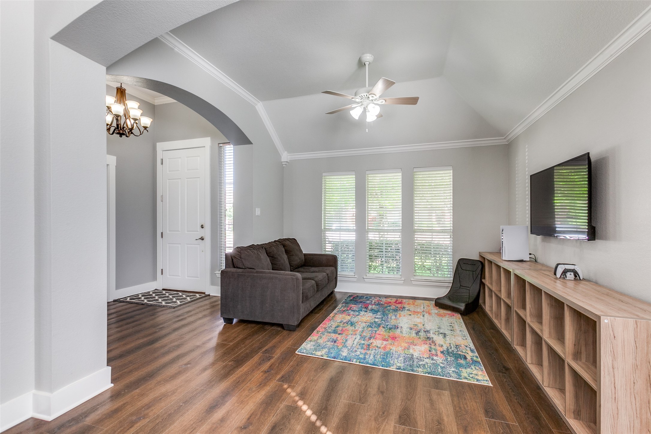 6212 Creekhaven Court