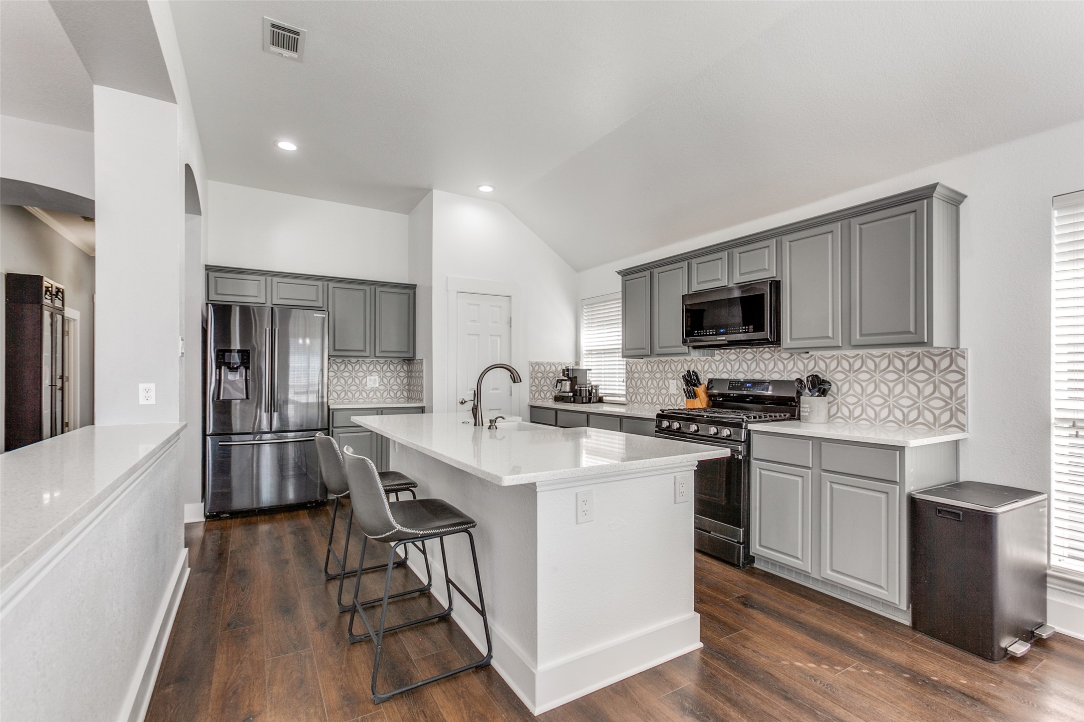 6212 Creekhaven Court