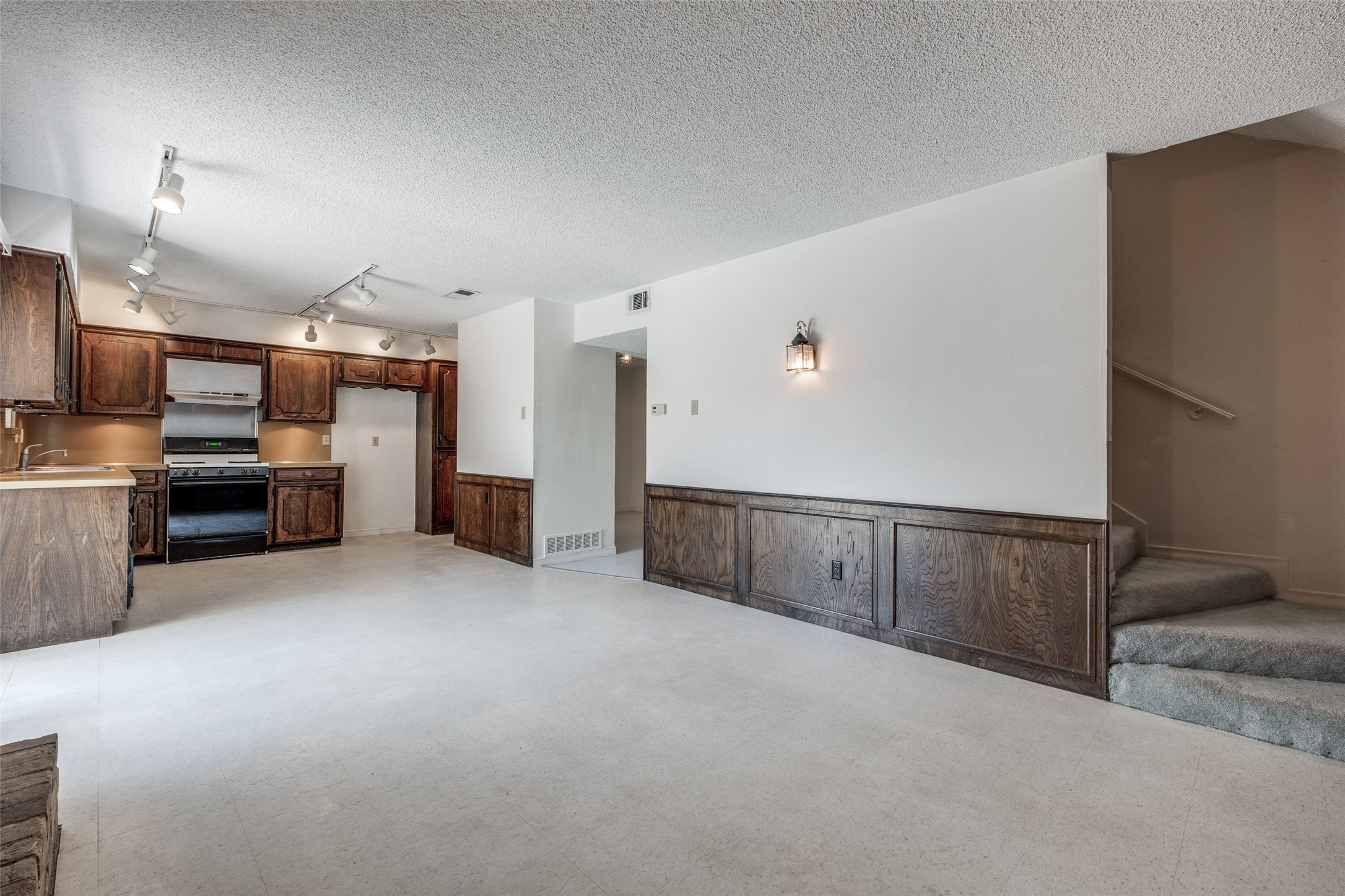 8336 Lullwater Drive