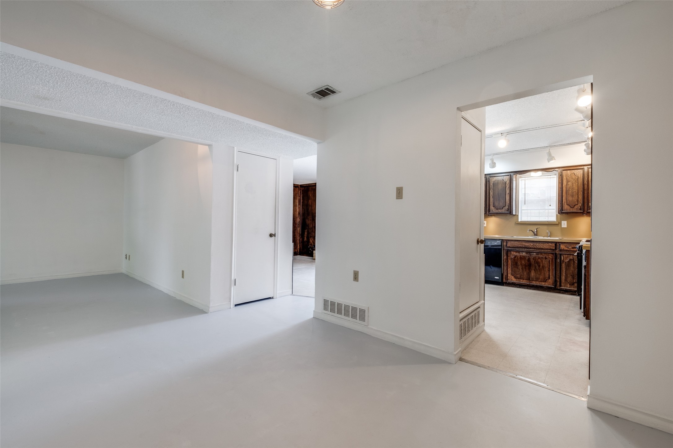 8336 Lullwater Drive