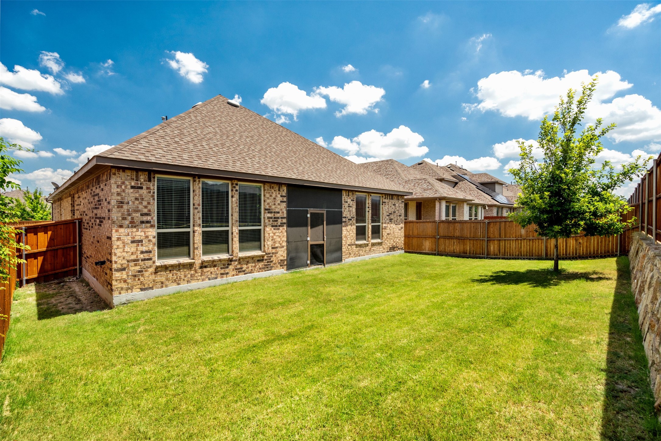 504 Ardath Road