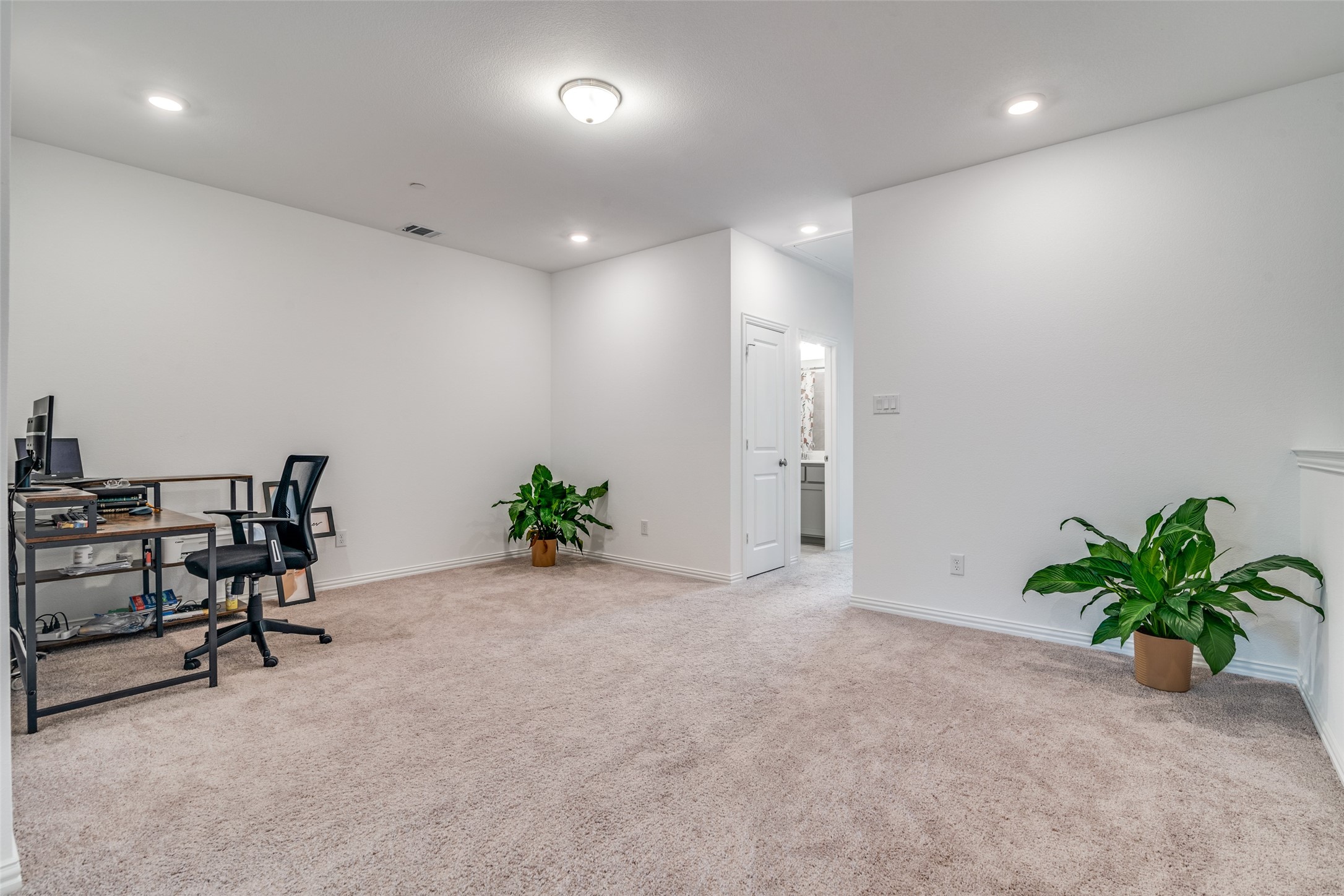 2913 Alto Drive
