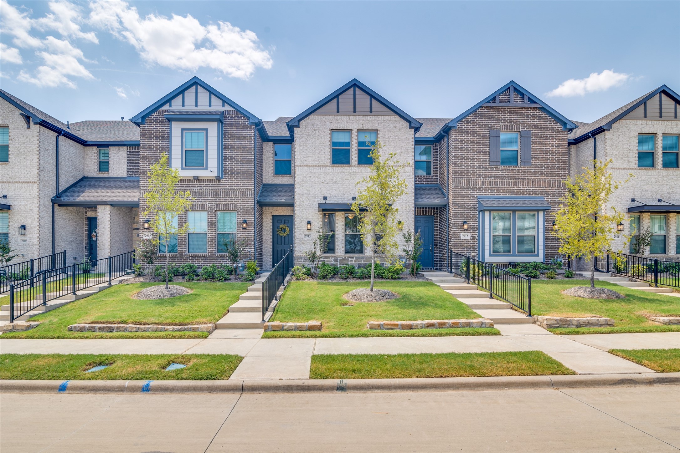 2913 Alto Drive