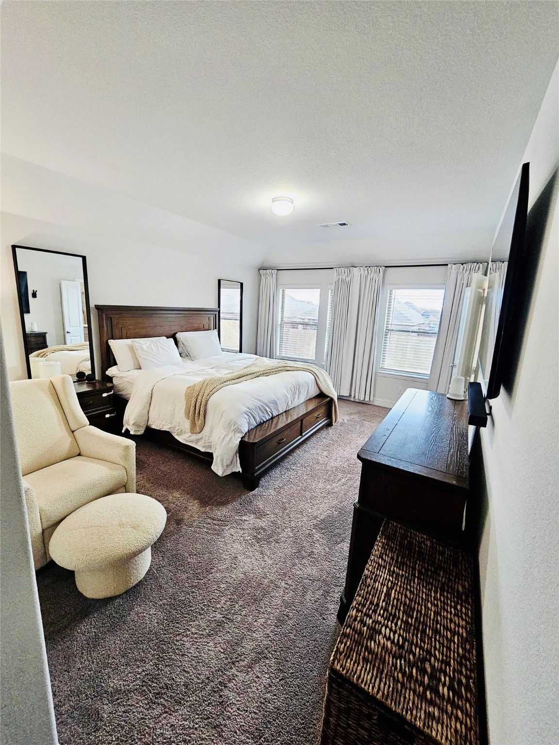 4153 Perch Drive