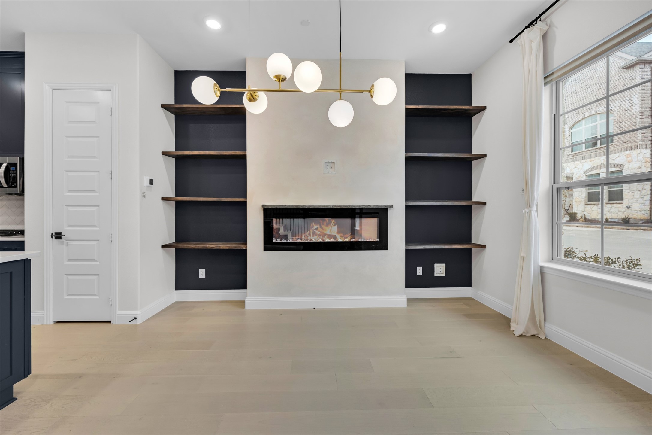 4413 Murphy Lane