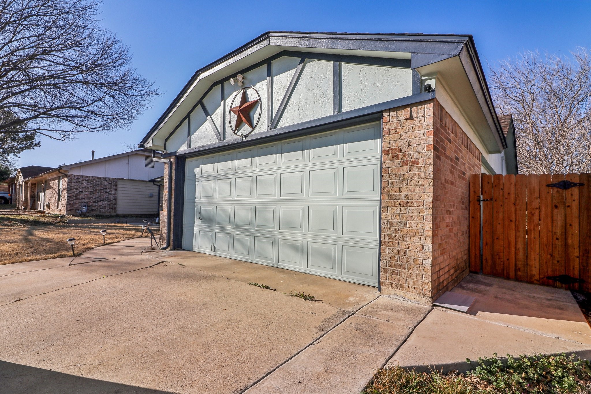 5920 Springtide Drive