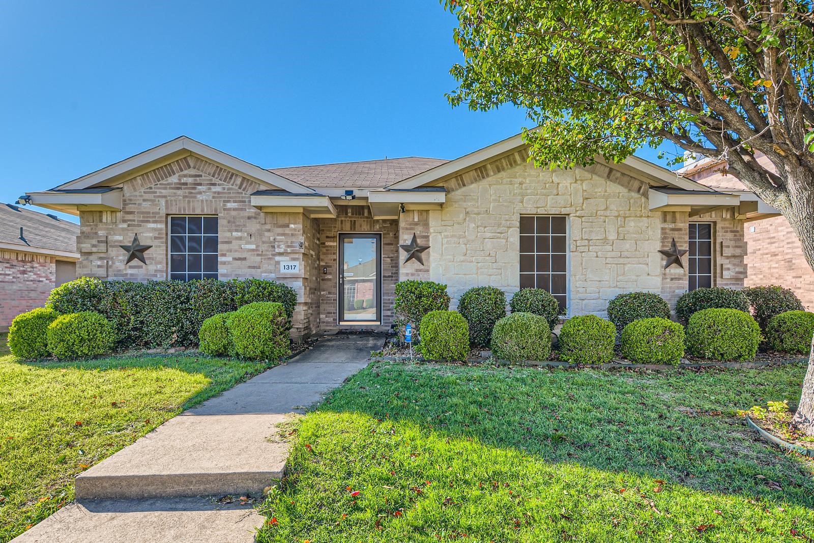 1317 Harbor Court