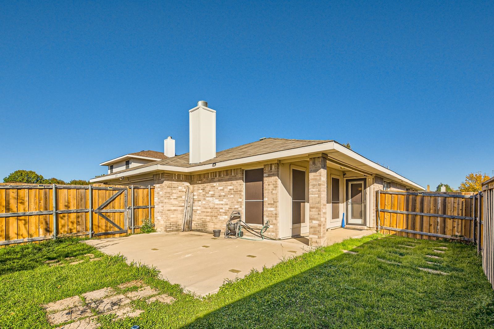 1317 Harbor Court