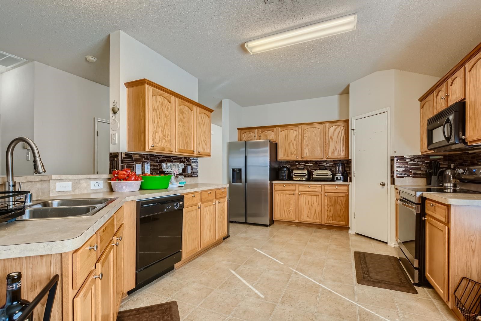 1317 Harbor Court