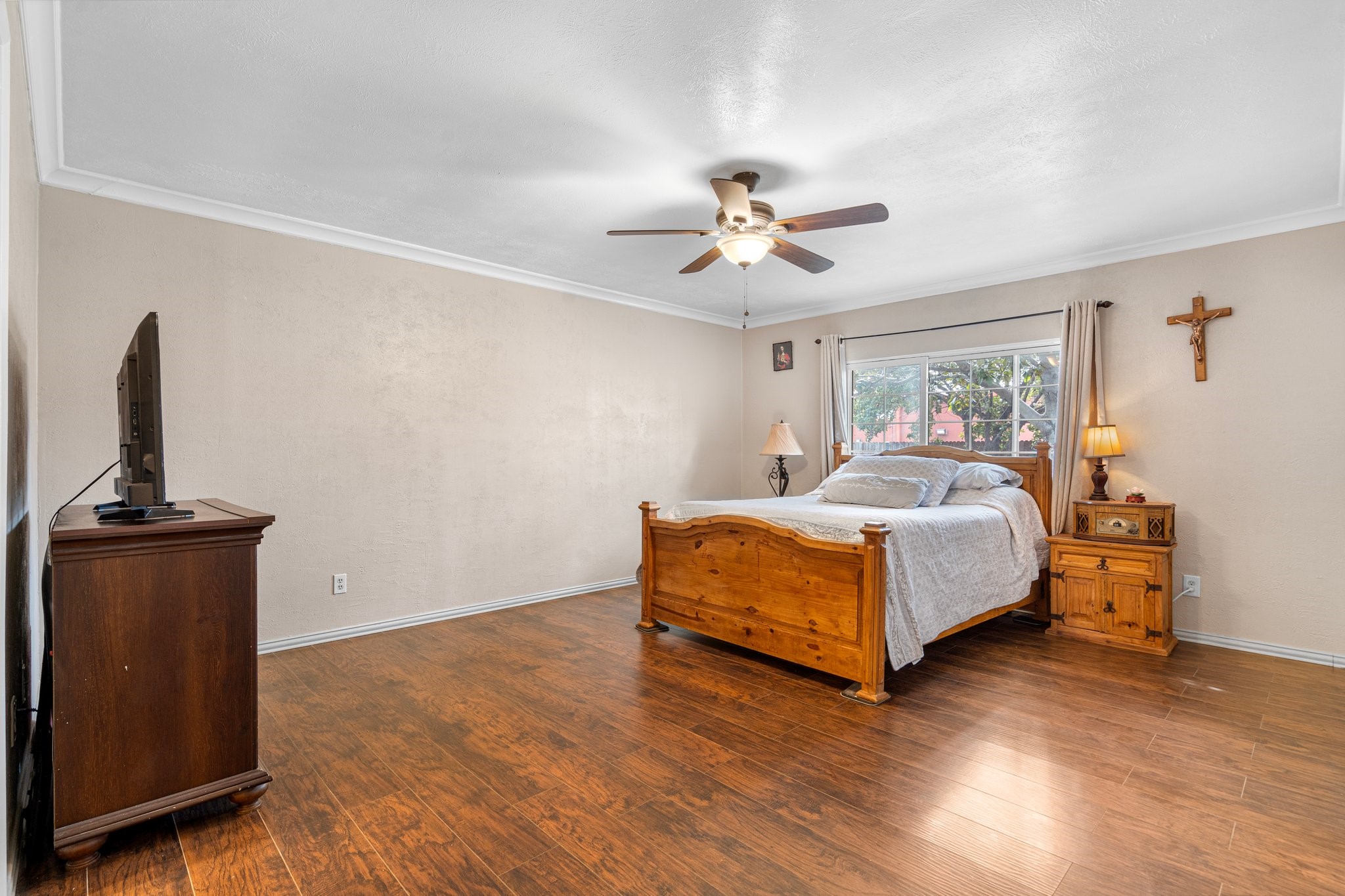 6613 Joy Drive