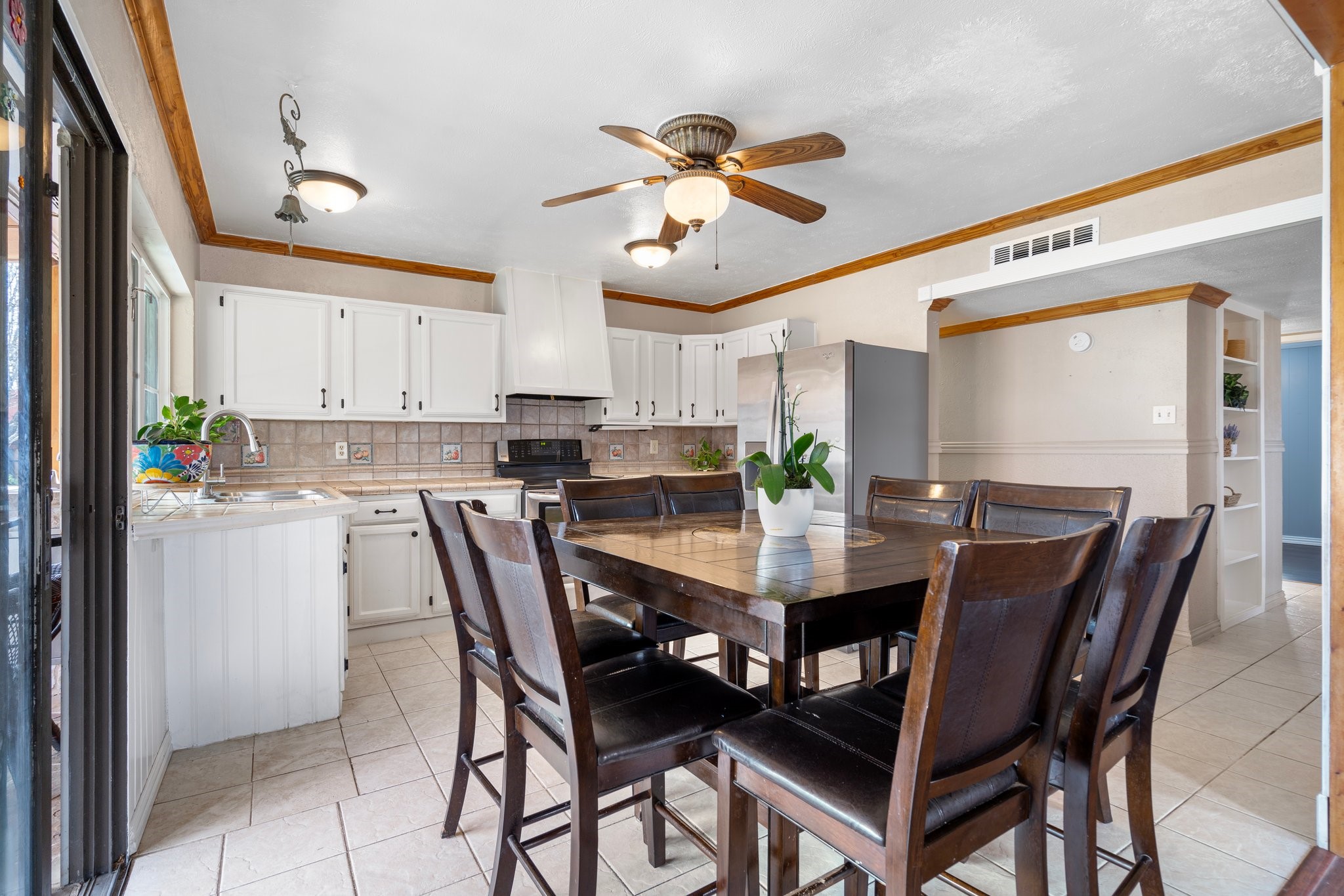 6613 Joy Drive