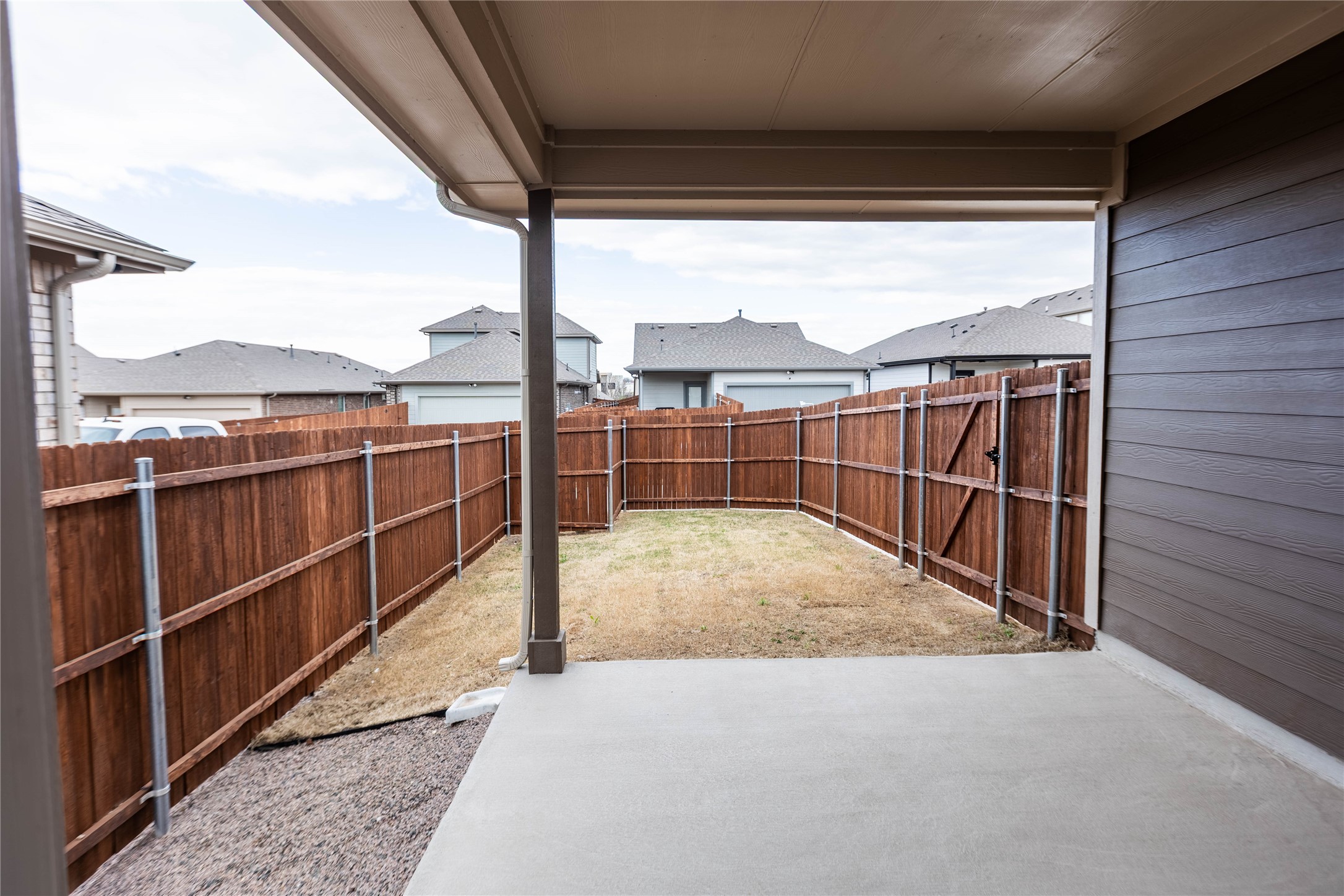 6724 Lake Overlook Drive