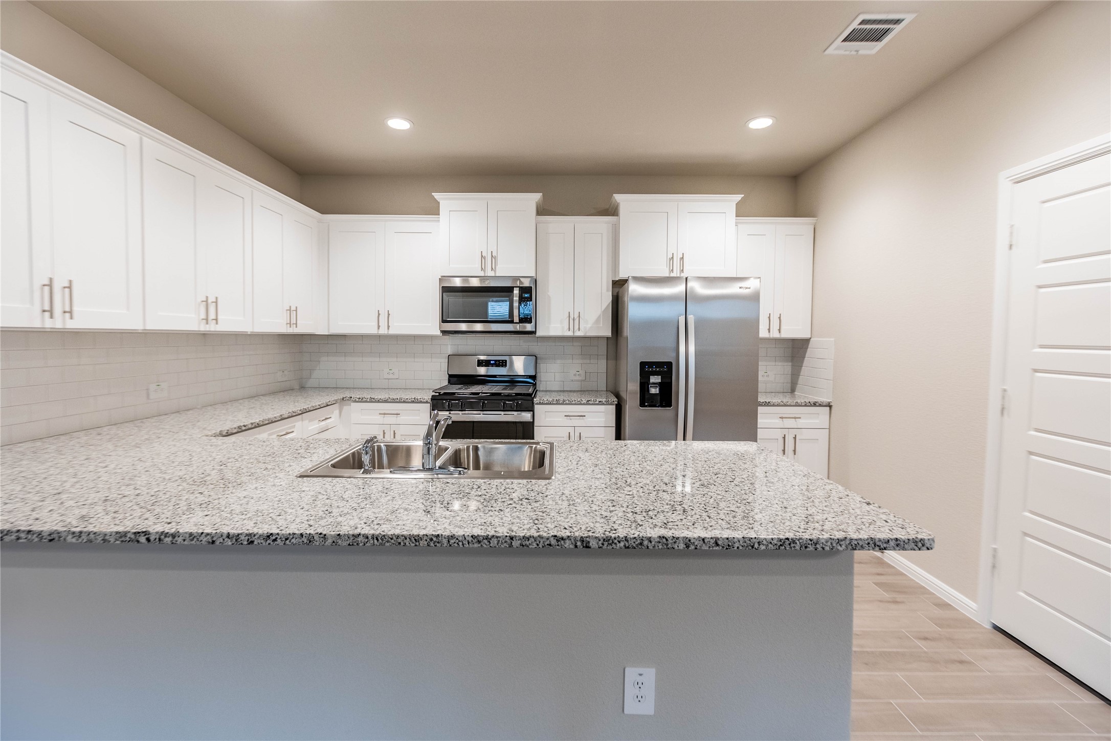 6724 Lake Overlook Drive