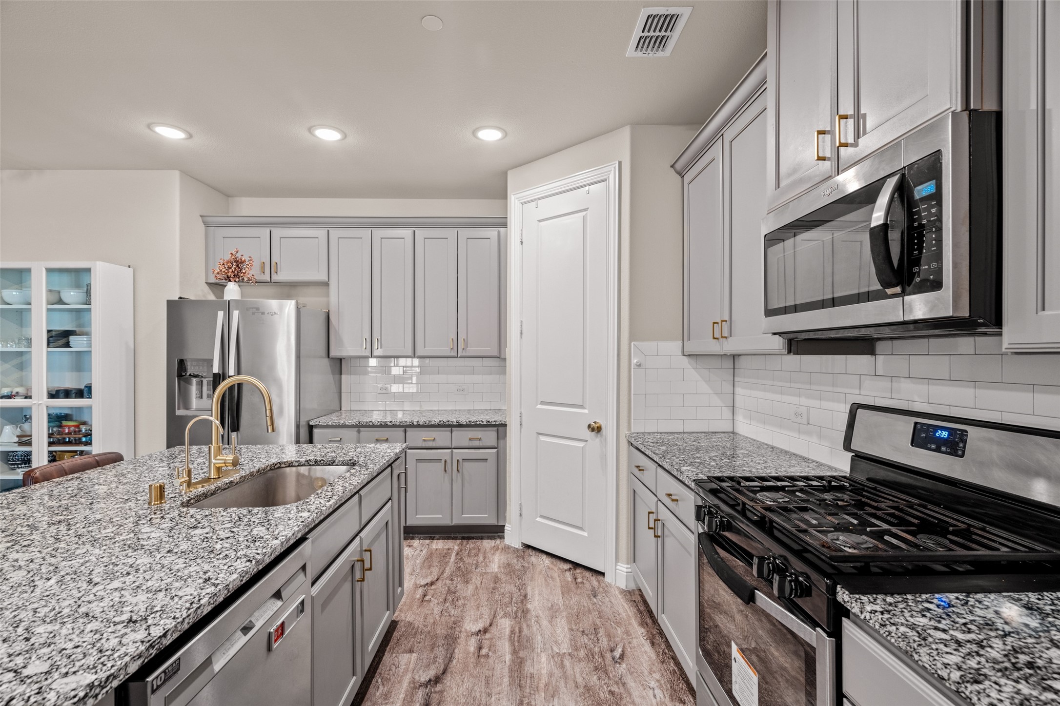 1016 Foxglove Drive