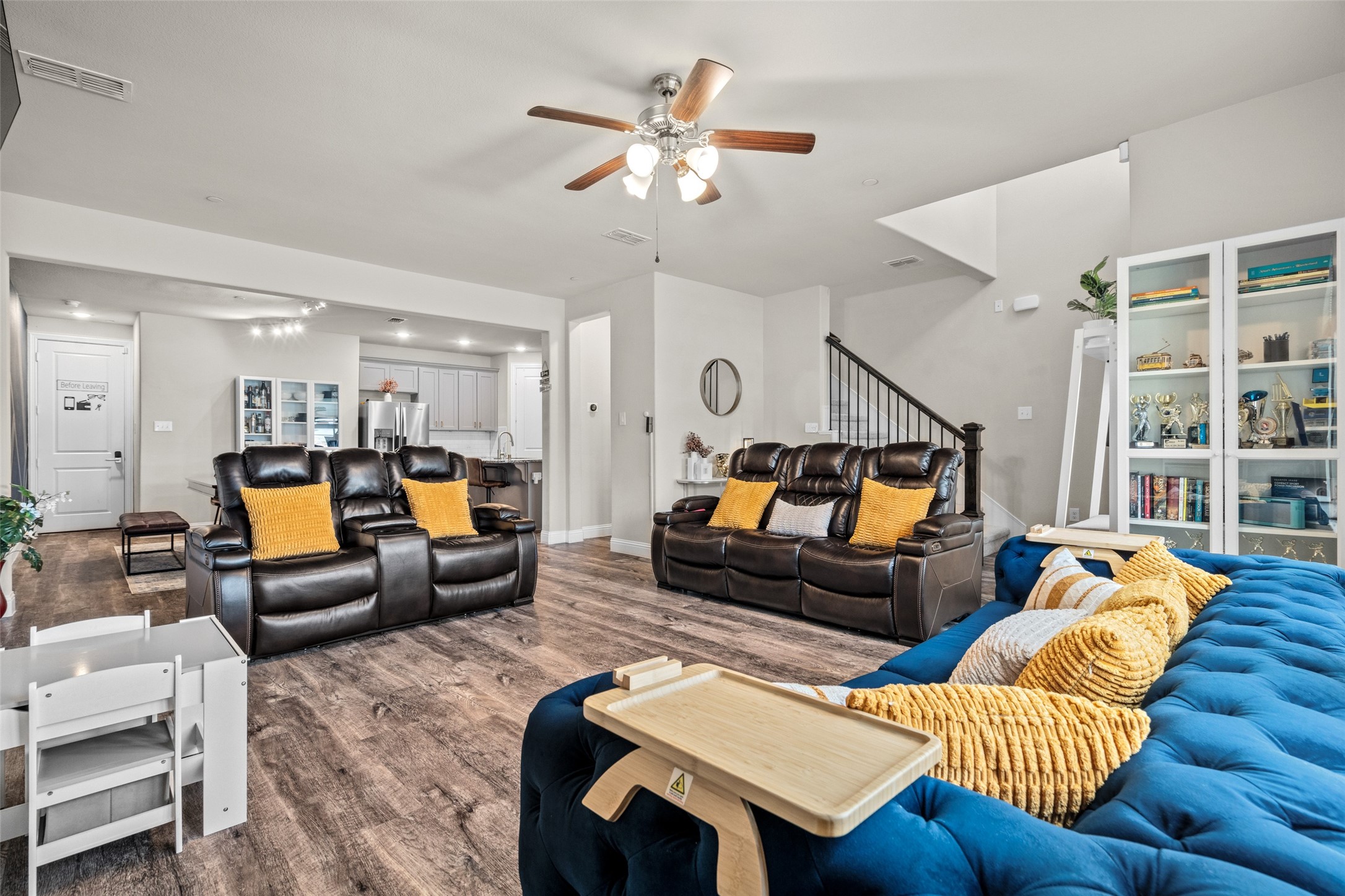 1016 Foxglove Drive