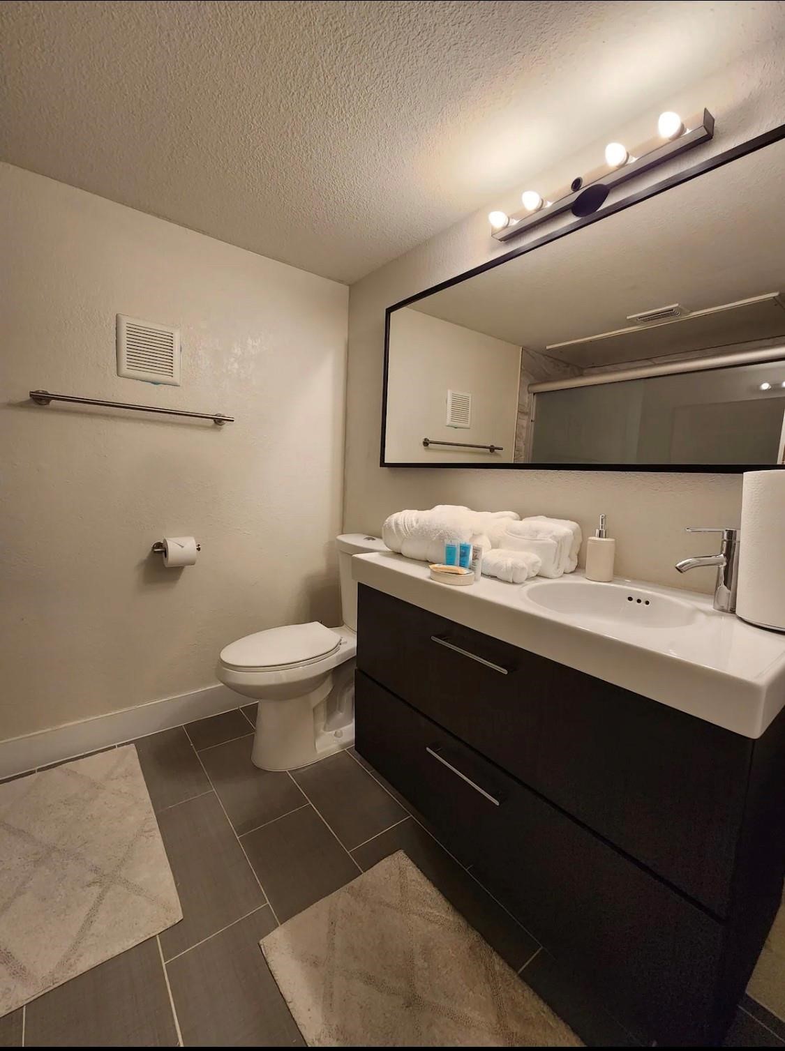 4777 Cedar Springs Road 2D