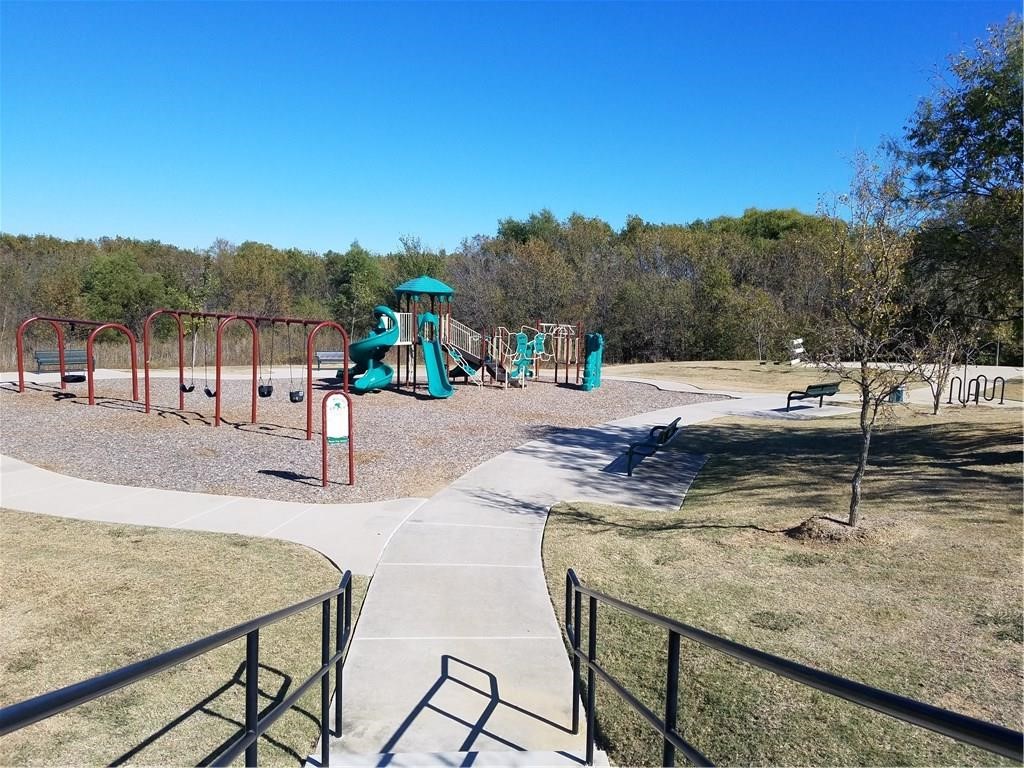 2096 Royal Acres Trail