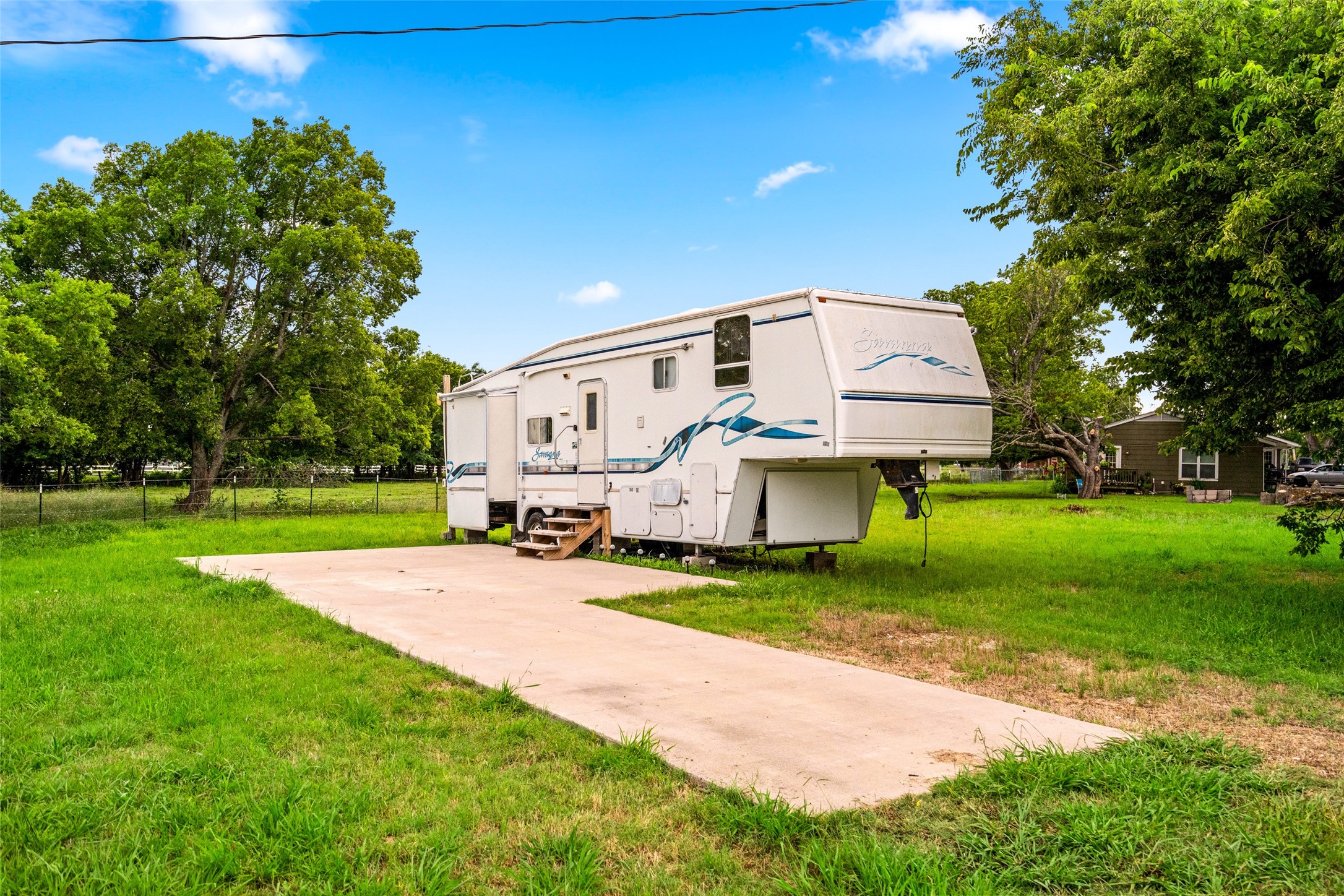 4295 County Road 1152