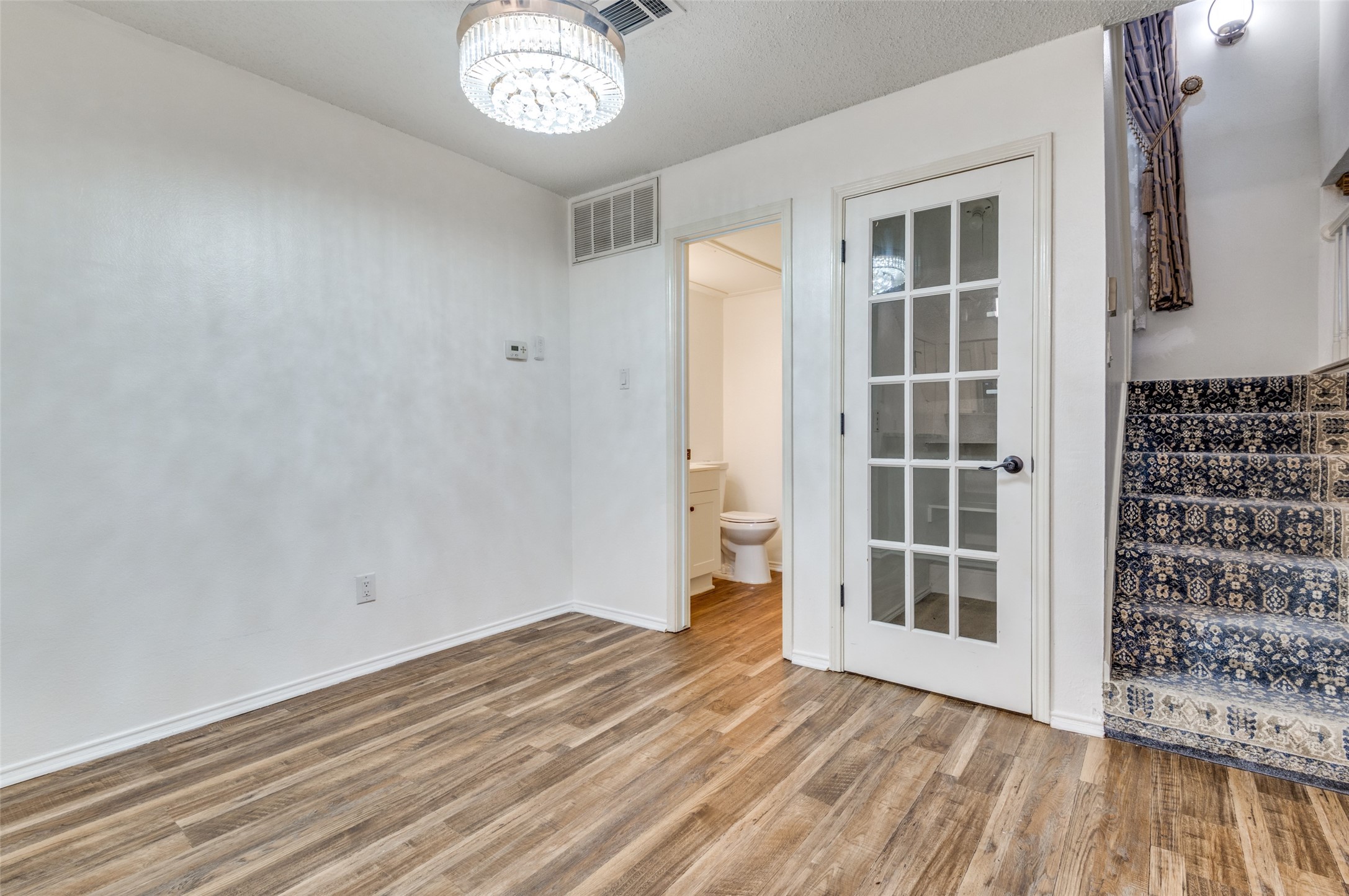 1410 Meadowood Village Drive