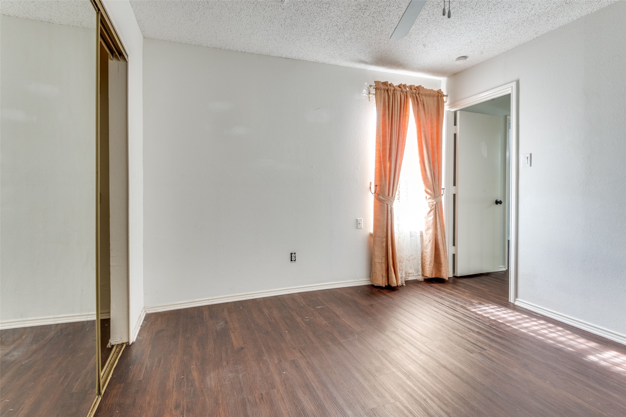 1410 Meadowood Village Drive