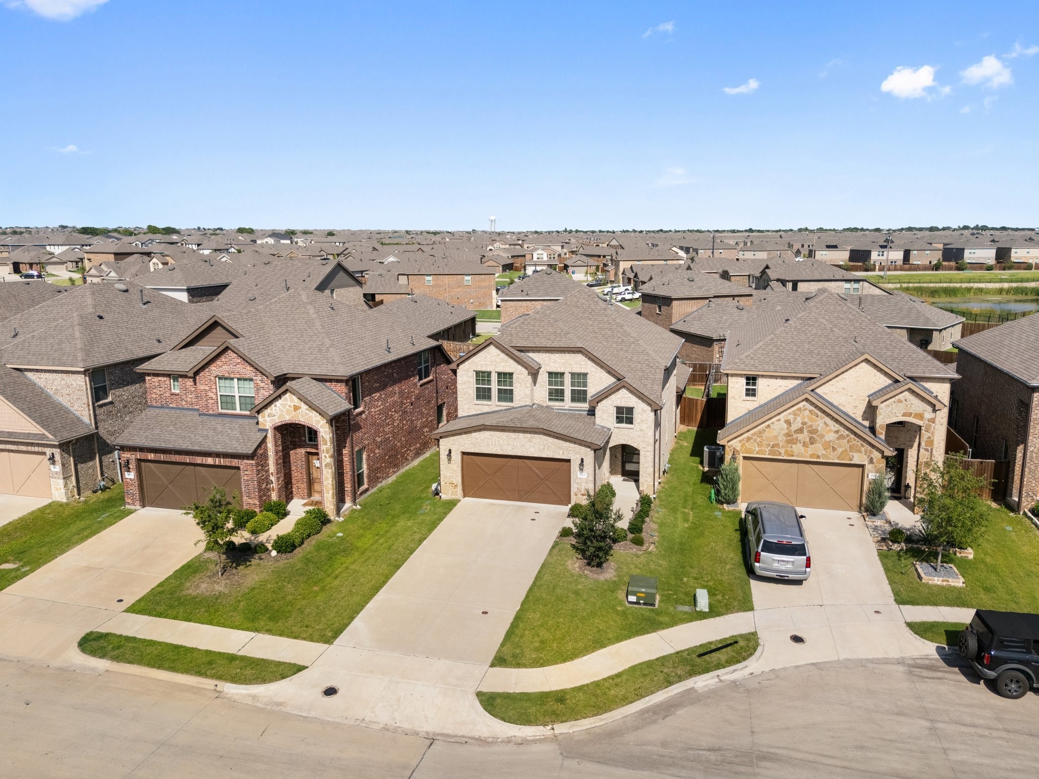 18137 Lakefront Court