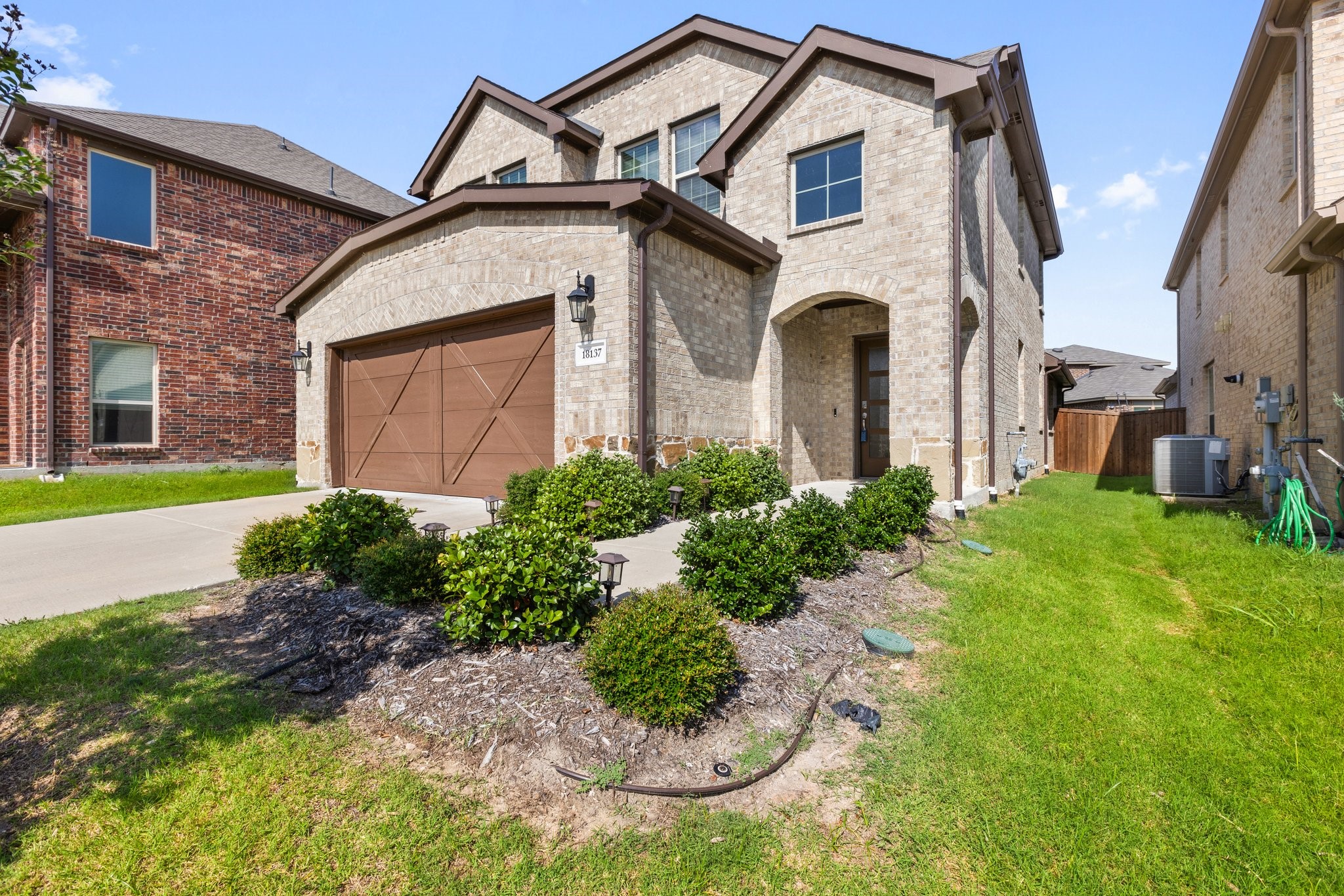 18137 Lakefront Court