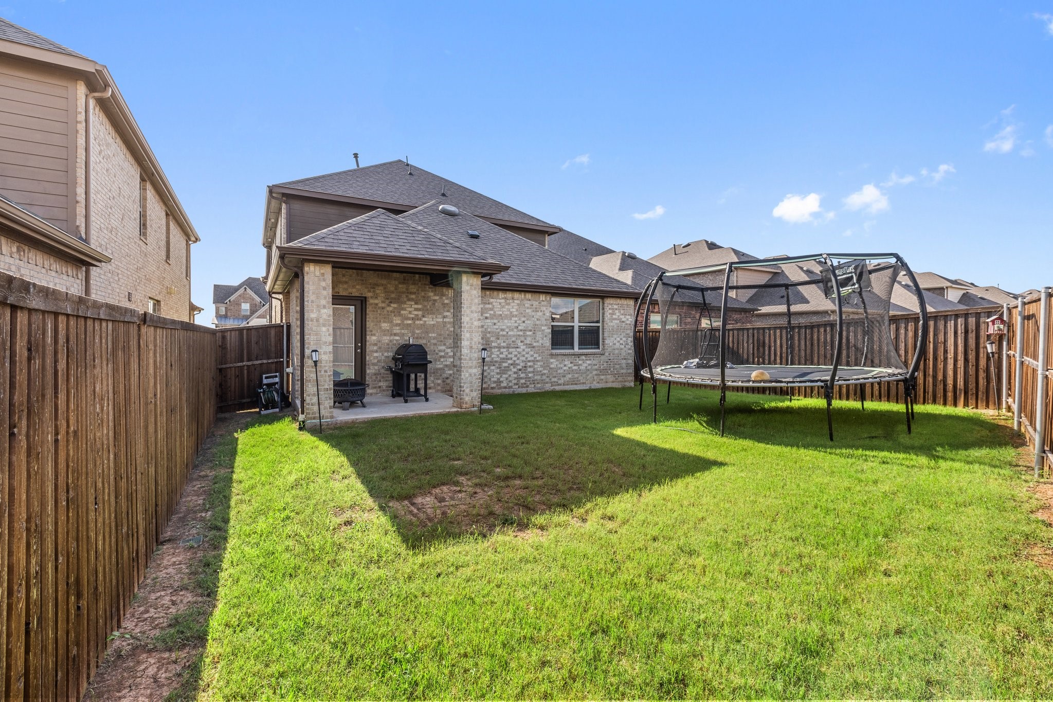 18137 Lakefront Court