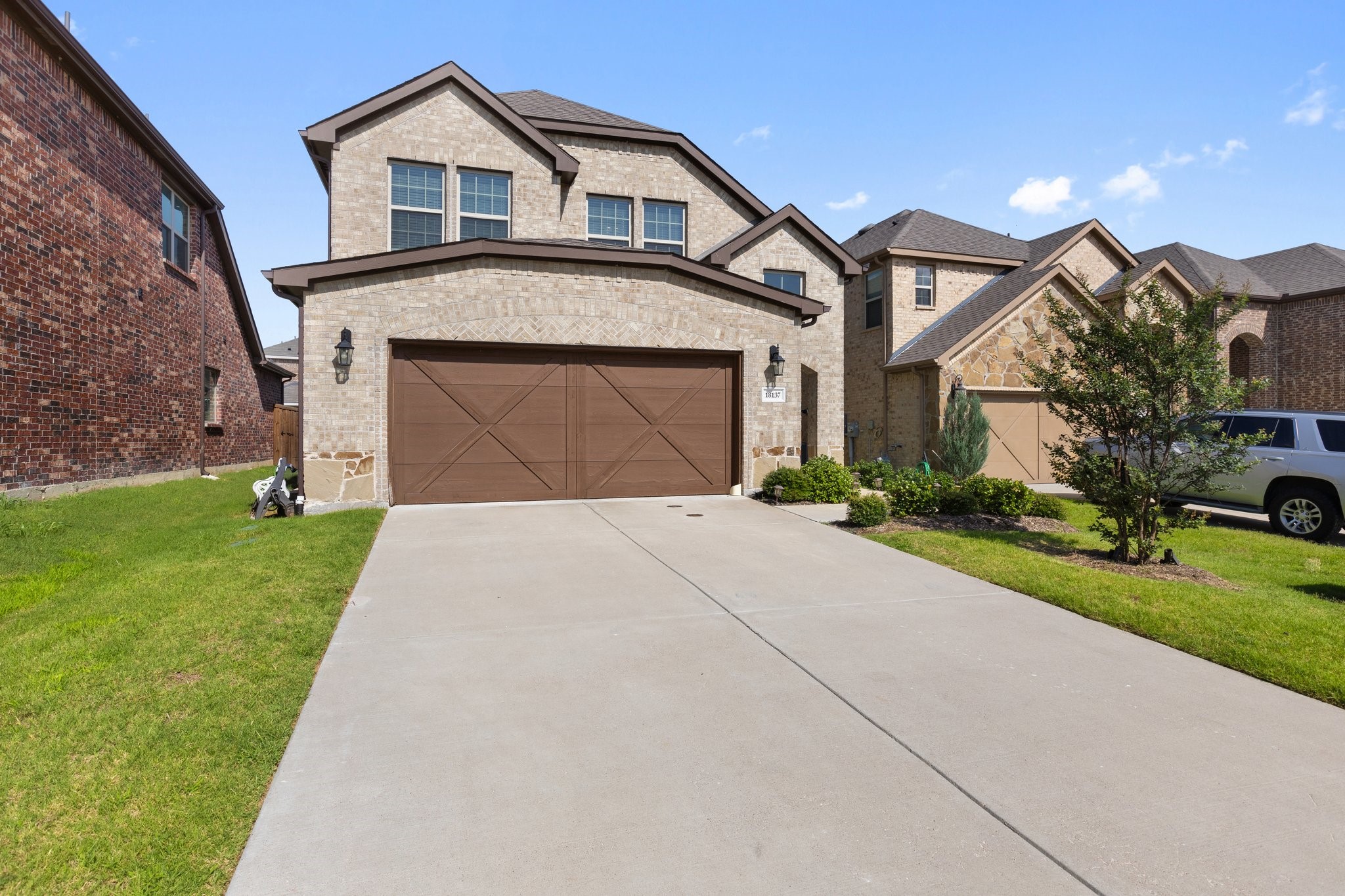 18137 Lakefront Court