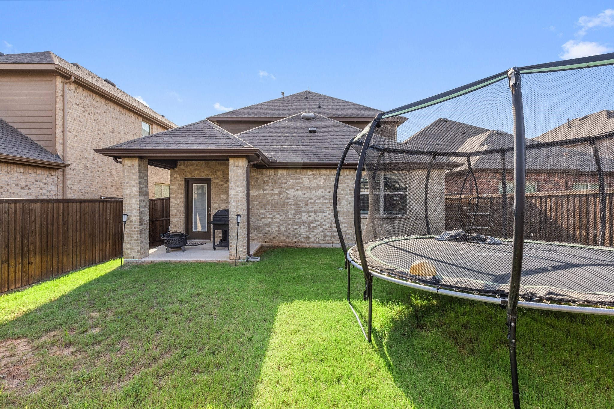 18137 Lakefront Court