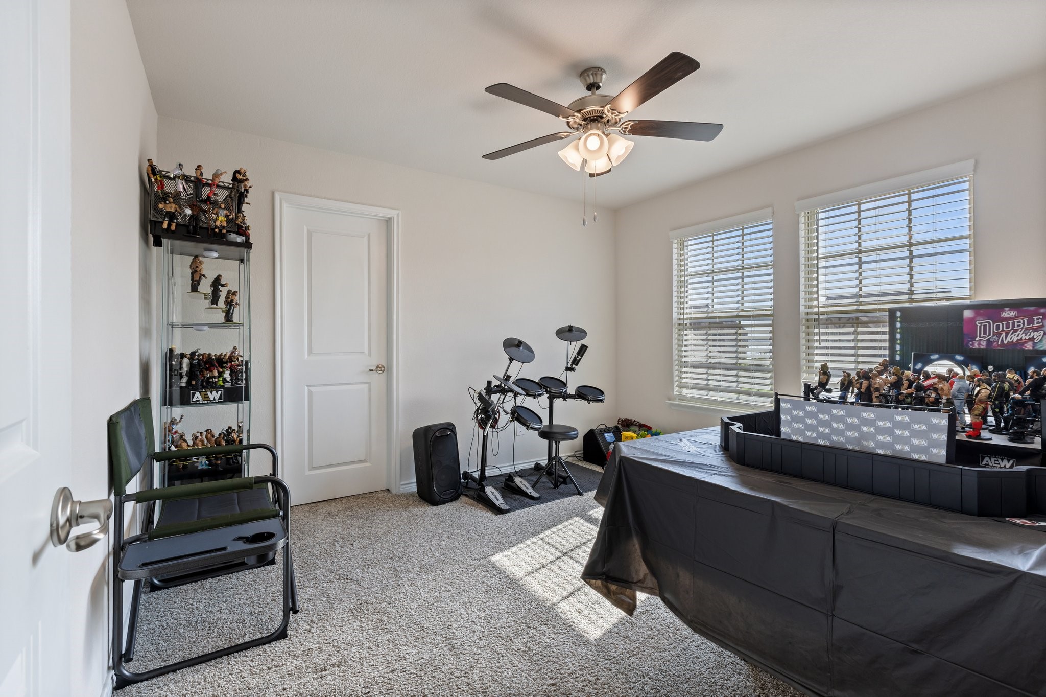 18137 Lakefront Court