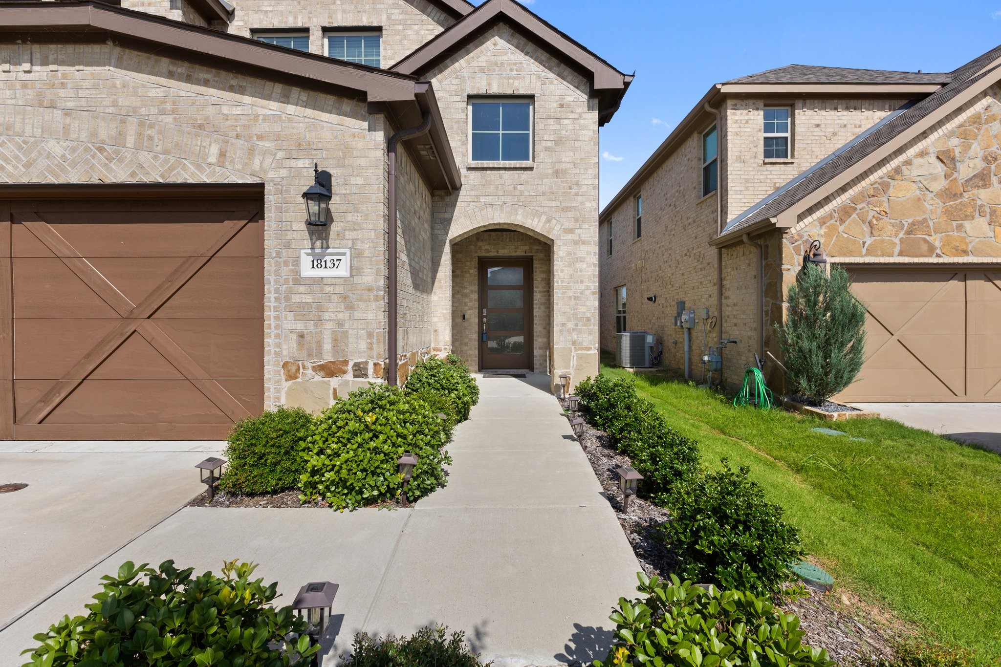 18137 Lakefront Court