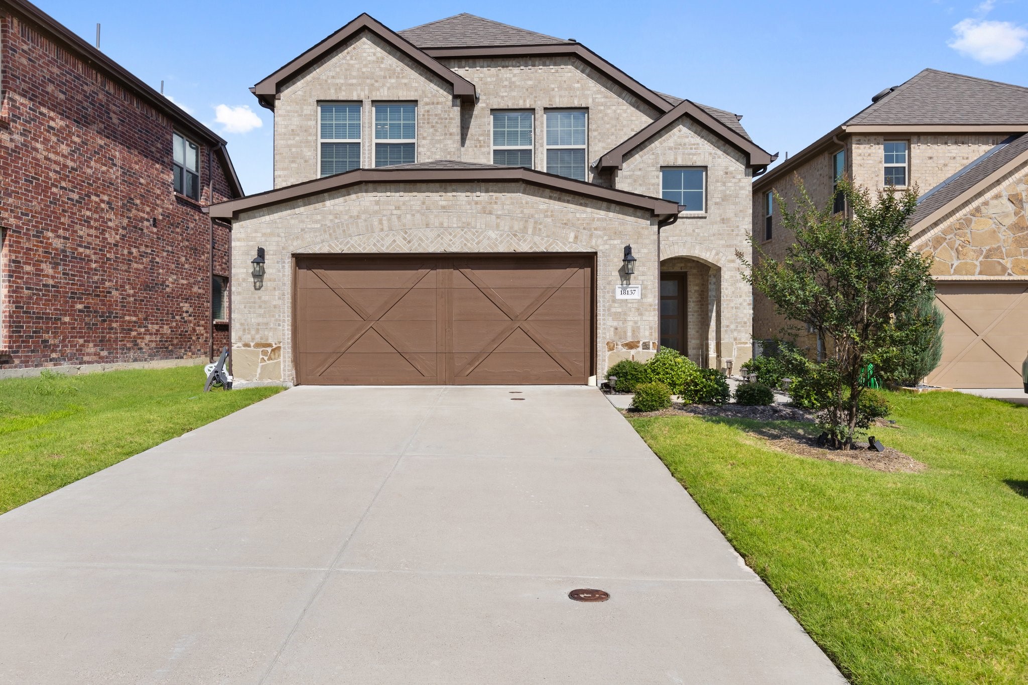 18137 Lakefront Court