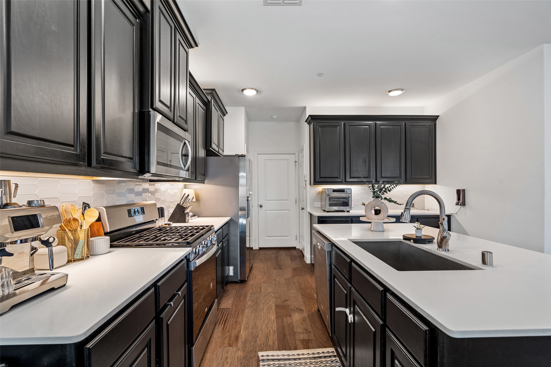 964 Emil Place